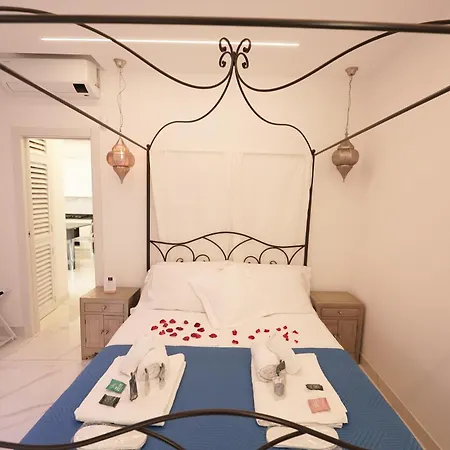 בית נופש Mazzaro Luxury טאורמינה